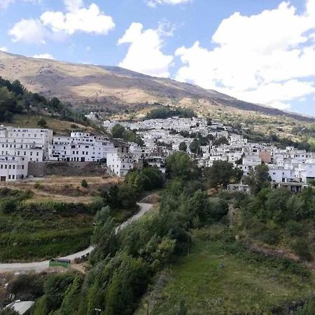 Apartamentos Siete Lagunas Trevelez Bagian luar foto